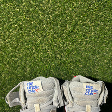 Load image into Gallery viewer, Size 4.5 - Kids Nike Dunk SE High Athletic Club - Light Smoke Grey Gym Red