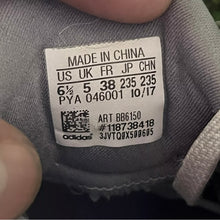 Load image into Gallery viewer, Kids Size 6.5 - adidas UltraBoost 4.0 Grey 2017 - BB6150