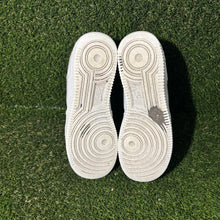 Load image into Gallery viewer, Kids Size 7 (GS) - Nike Air Force 1 Low White - 314192-117
