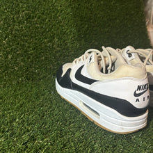 Load image into Gallery viewer, Size 10 - Nike Air Max 1 White Black Gum