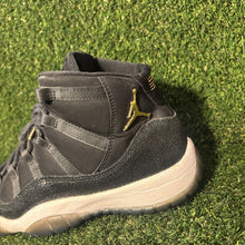 Load image into Gallery viewer, Size 6.5Y - Jordan 11 Retro Heiress Black 852625-030 Kids