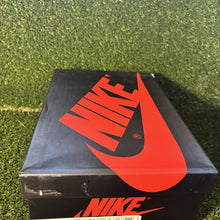 Load image into Gallery viewer, Size 7Y - Jordan 1 Retro OG High Shadow 2.0 Kids