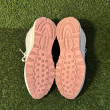 Load image into Gallery viewer, Size 7 - Reebok Classic Leather Low White Women’s