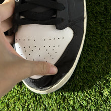 Load image into Gallery viewer, Size 12 - Air Jordan 1 SE Mid Royal Black Toe