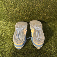 Load image into Gallery viewer, Size 9.5 - Nike Dunk Low University Blue