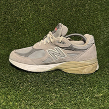 Load image into Gallery viewer, Size 10 - New Balance 990v3 Made in USA Grey White
