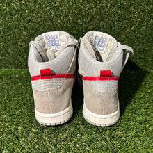 Load image into Gallery viewer, Size 4.5 - Kids Nike Dunk SE High Athletic Club - Light Smoke Grey Gym Red
