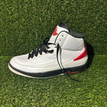 Load image into Gallery viewer, Size 10 - Jordan 2 Retro Mid Chicago