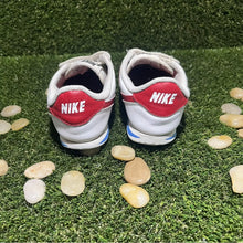 Load image into Gallery viewer, Kids Size 12 (PS) - Nike Cortez Basic SL Low Varsity Red