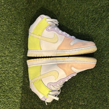 Load image into Gallery viewer, Size 8.5 - Nike Dunk High Lemon Twist Women’s
