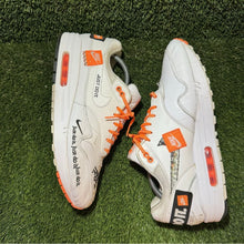 Load image into Gallery viewer, Size 11.5 - Nike Air Max 1 Just Do It
