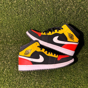 Size 9.5 - Air Jordan 1 SE Mid Amarillo