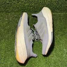 Load image into Gallery viewer, Size 8.5 - adidas UltraBoost 21 Grey
