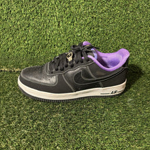 Load image into Gallery viewer, Size 8 - Nike Air Force 1 &#39;07 LV8 EMB Low World Champ - Lakers
