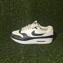 Load image into Gallery viewer, Size 10 - Nike Air Max 1 White Black Gum
