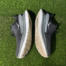 Load image into Gallery viewer, Size 10 - Hoka One One Mach 4 Black
