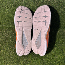 Load image into Gallery viewer, Size 12.5 - Hoka One One Mach 5 Mountain Spring Puffin's Bill
