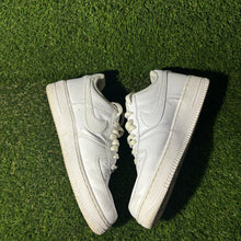Load image into Gallery viewer, Size 9.5 - Nike Air Force 1 '07 Low Triple White
