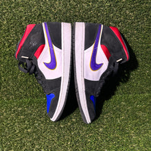 Load image into Gallery viewer, Size 9.5 - Jordan 1 Mid SE Rivals 2019
