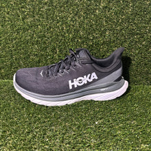 Load image into Gallery viewer, Size 10 - Hoka One One Mach 4 Black
